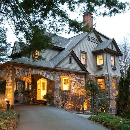 North Lodge On Oakland Bed And Breakfast Asheville Buitenkant foto
