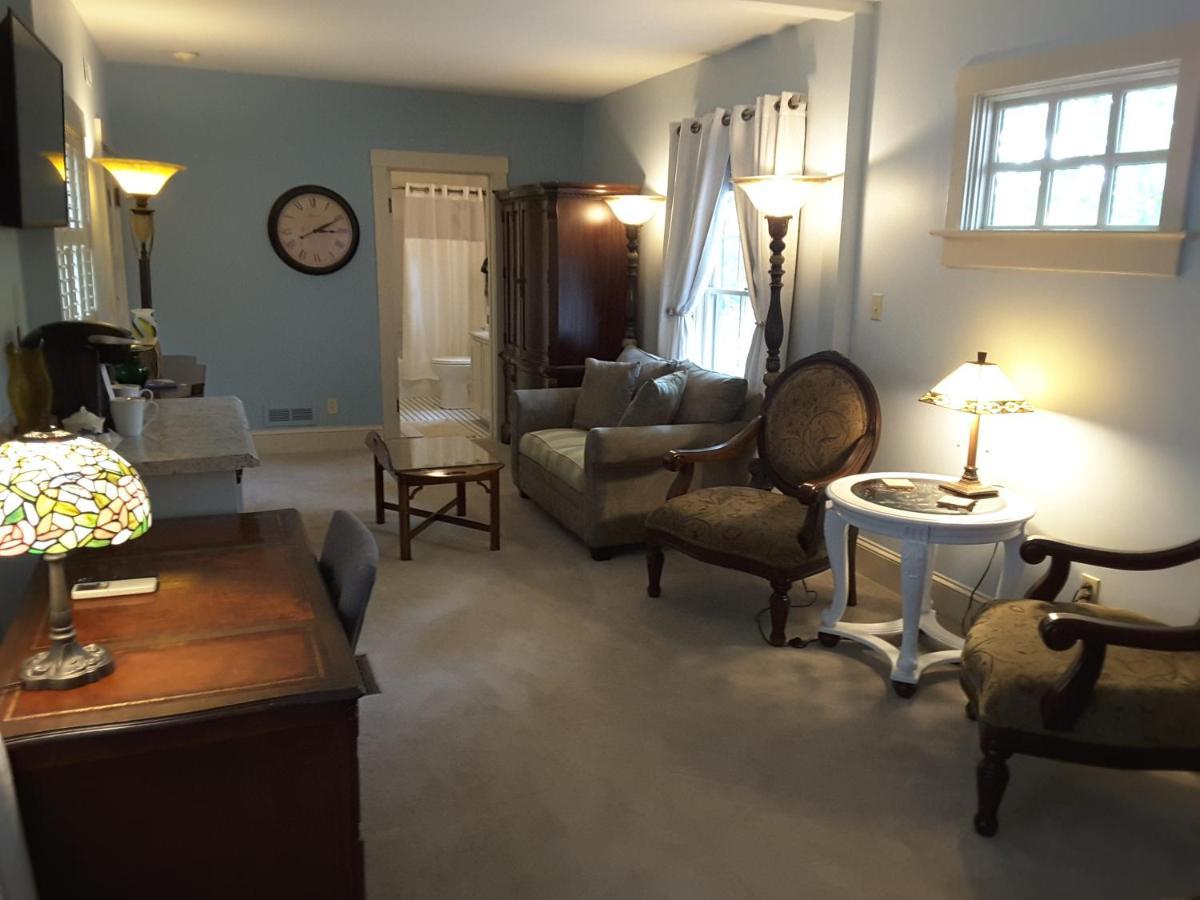 North Lodge On Oakland Bed And Breakfast Asheville Buitenkant foto