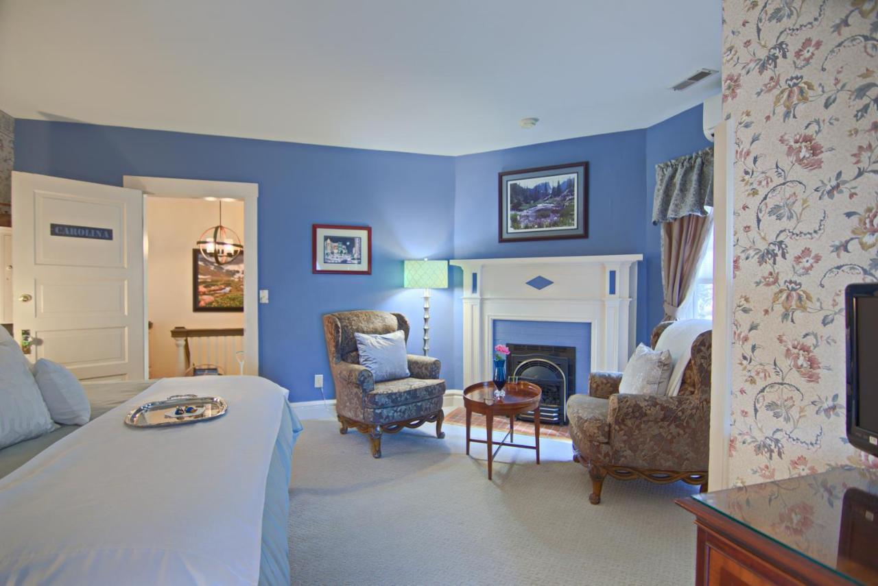 North Lodge On Oakland Bed And Breakfast Asheville Buitenkant foto